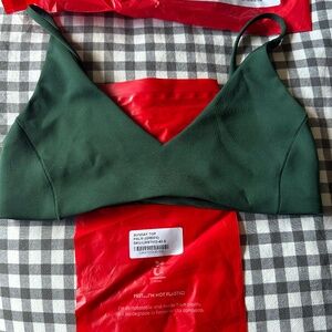 Left on Friday - Sunday Top Size Small